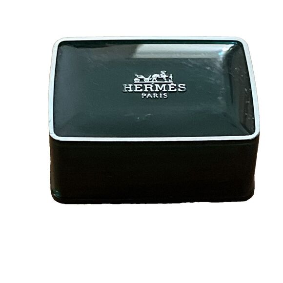 Hermes Perfumed Soap Eau D'Orange Verte 0.8 oz Travel Size Hard Case Paris - Picture 1 of 14